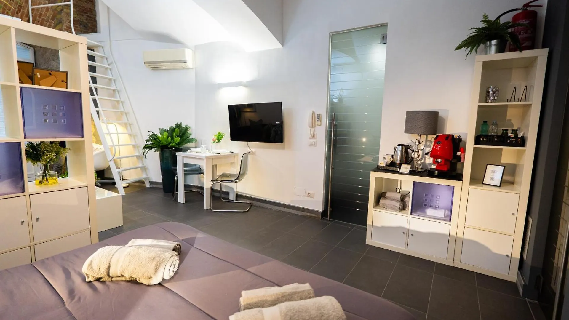 Апартаменты Don Lope Loft - Via Toledo Неаполь Италия